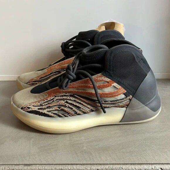 adidas gazelle silver green womens Mens Adidas Yeezy Quantum - GX1331
